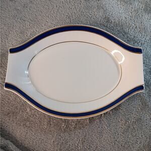 Paul McCobb Jackson China Oval Restaurant‎ Style Plate White w/ Blue & Gold Trim